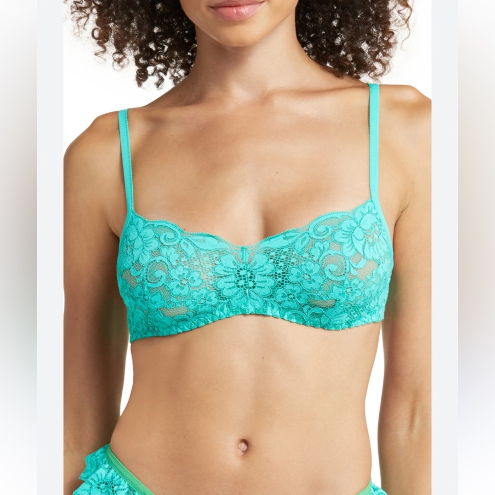 We Are HAH Hook Up Bra